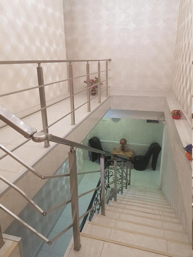 B&B Europa Hotel Kutaisi Bagian luar foto