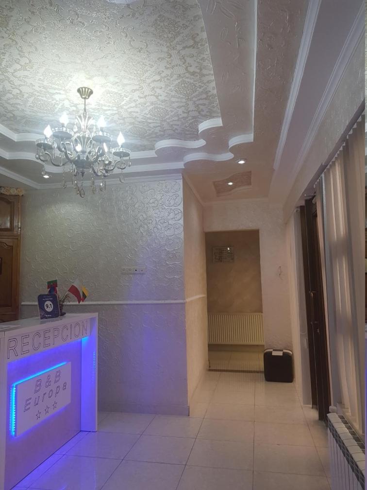 B&B Europa Hotel Kutaisi Bagian luar foto