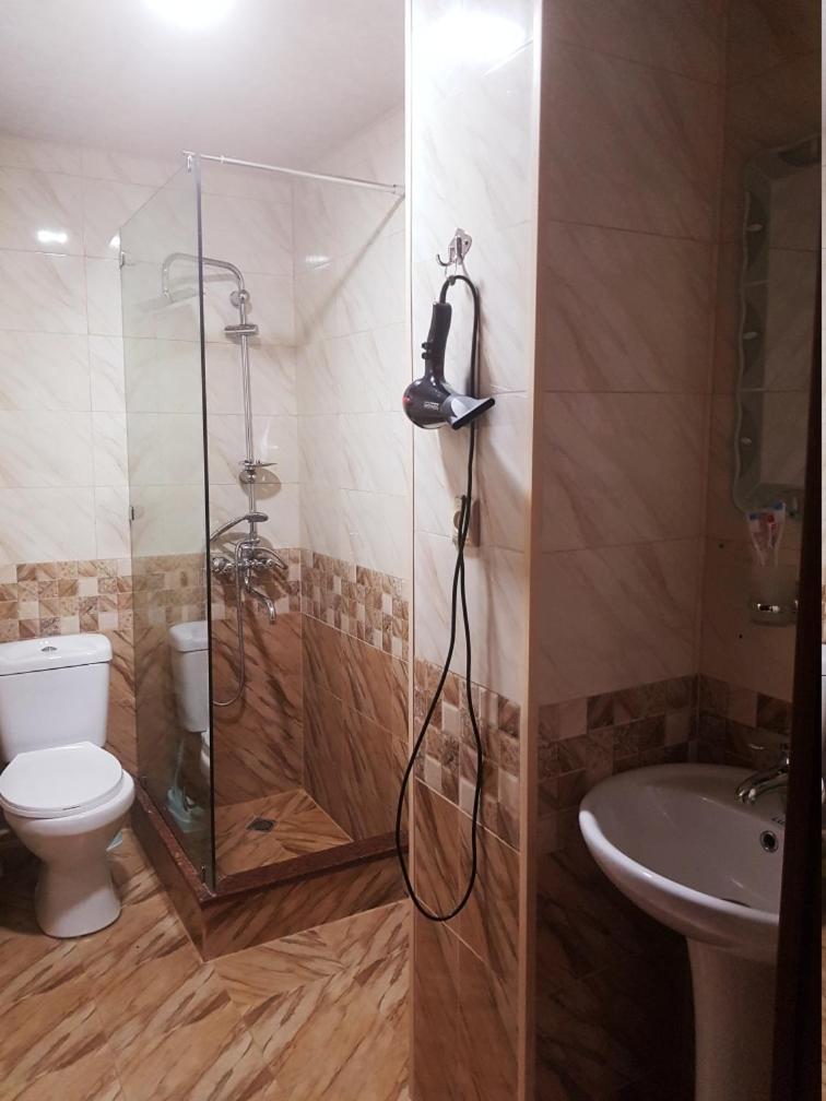 B&B Europa Hotel Kutaisi Bagian luar foto