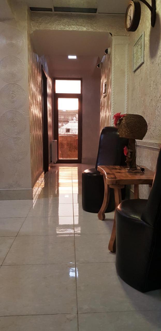 B&B Europa Hotel Kutaisi Bagian luar foto
