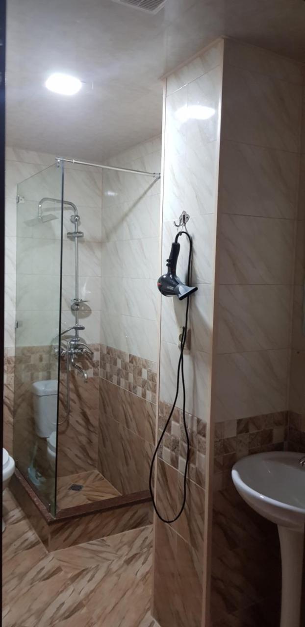 B&B Europa Hotel Kutaisi Bagian luar foto